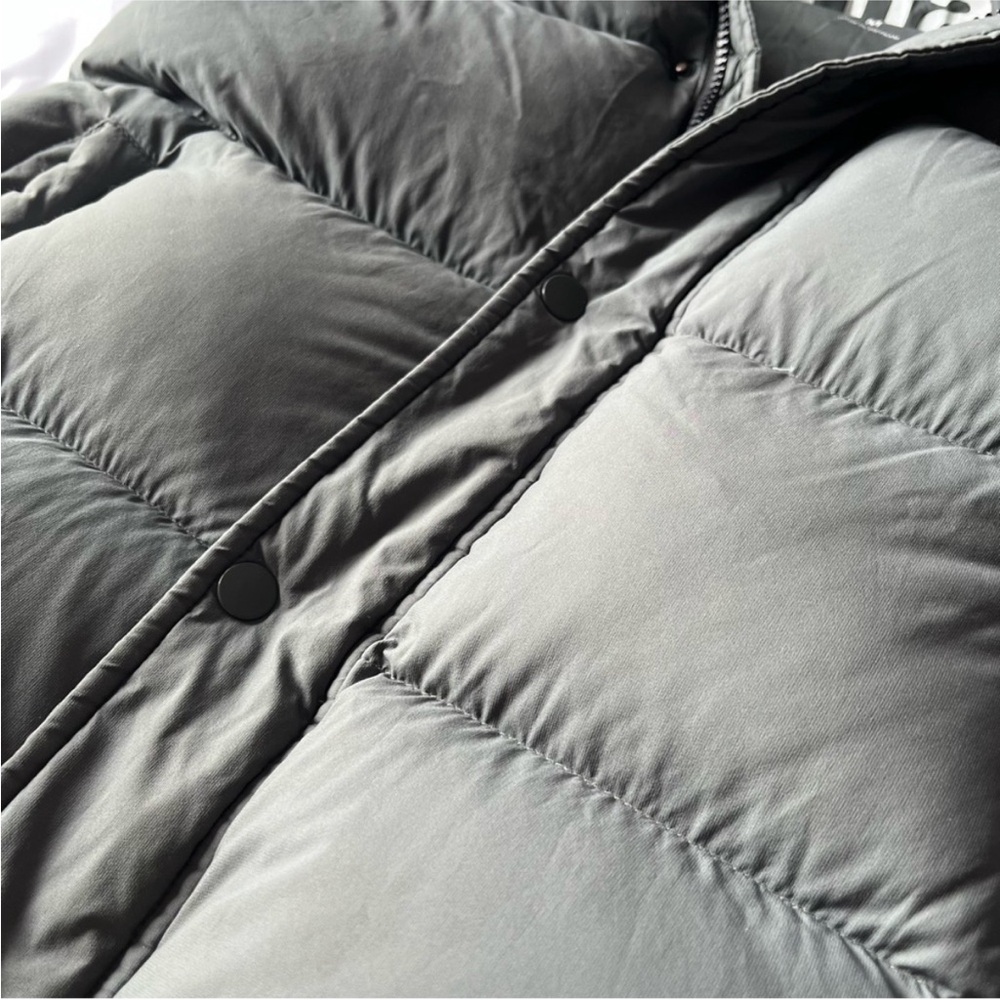 Aritzia Super Puff Vest in Dark Shadow - Picture 5 of 9